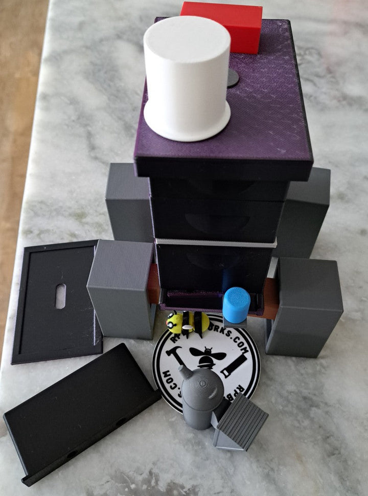 Small Hive Model 8 Frame with Feeder Options